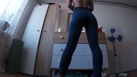Creampied Pussy In Ripped Jeans 4k