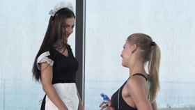 Sasha Rose Looks So Yummy In Her Maids Outfit That Lucy Heart Eats Her Out / Bangcom